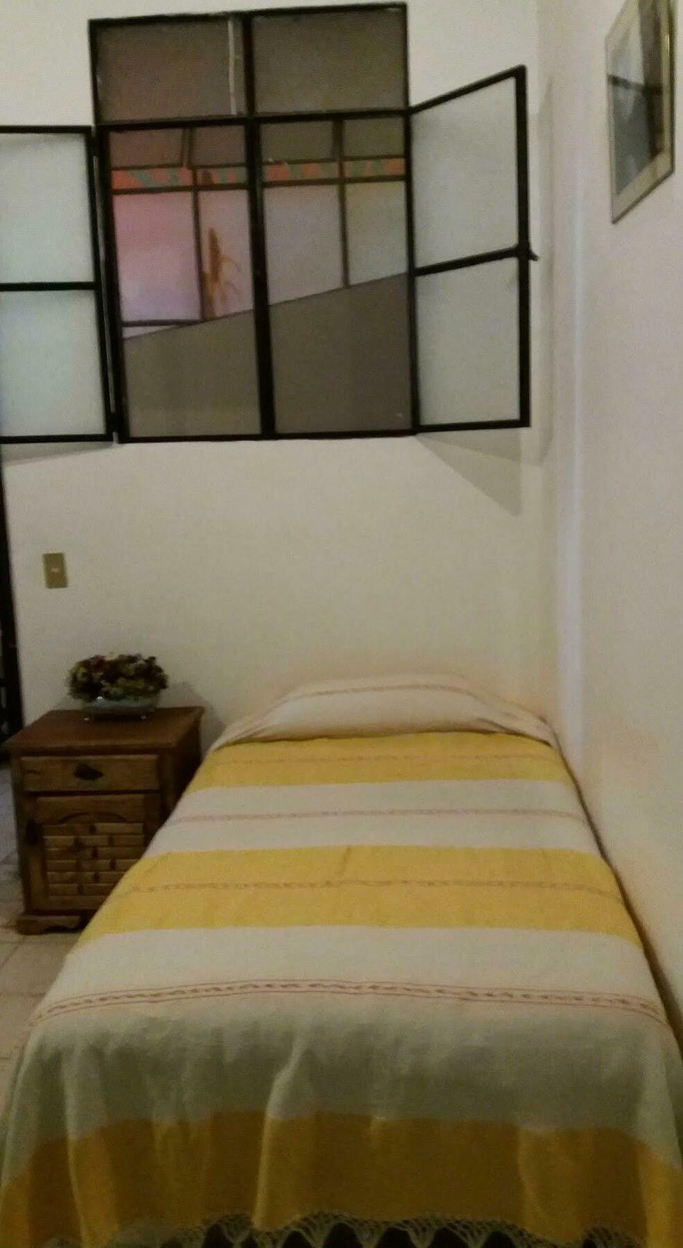 El Hostalito Hotel 2*